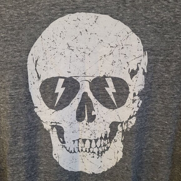 Chaser Skull Tee Sz L EUC‎ - Picture 2 of 10